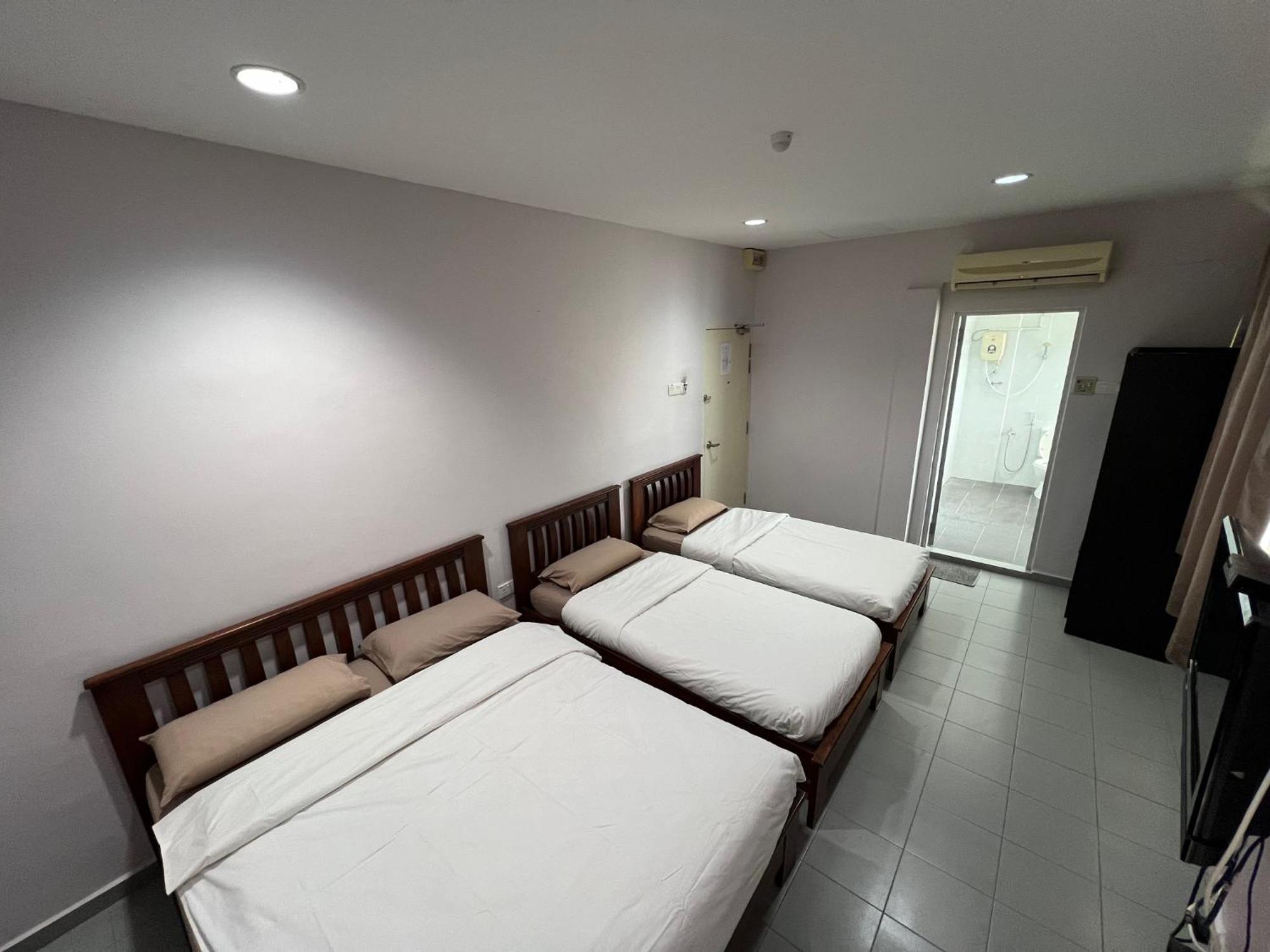 M Straits Hotel Малакка Экстерьер фото