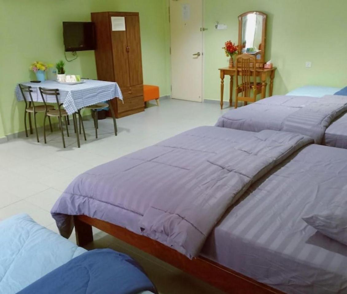 M Straits Hotel Малакка Экстерьер фото